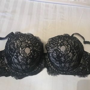 Great condition Victoria's Secret bra